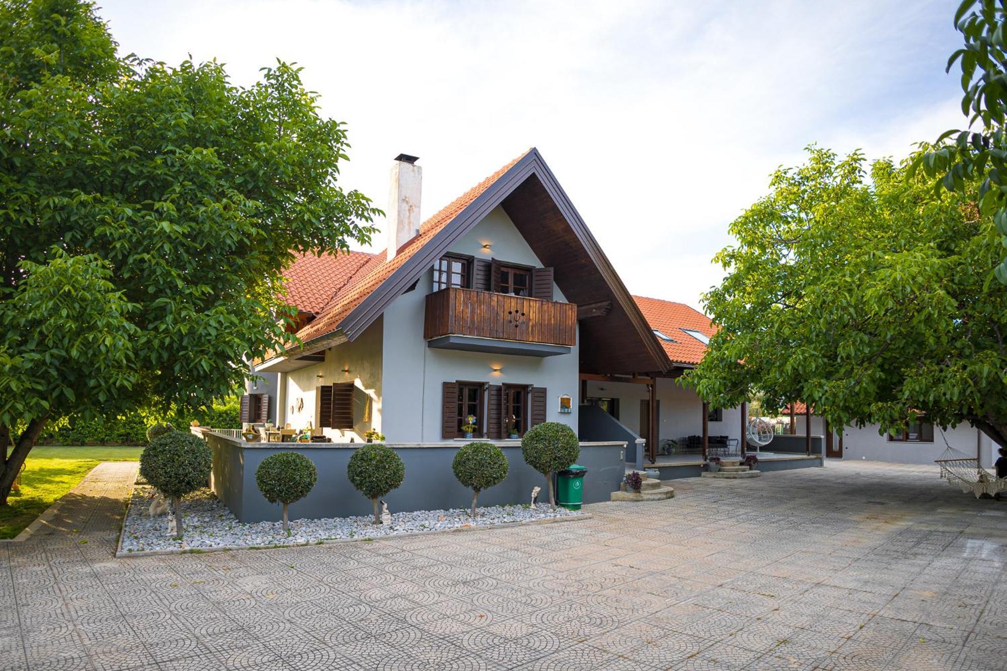 Countryside Luxury Studios Kato Lekhonia Exterior photo